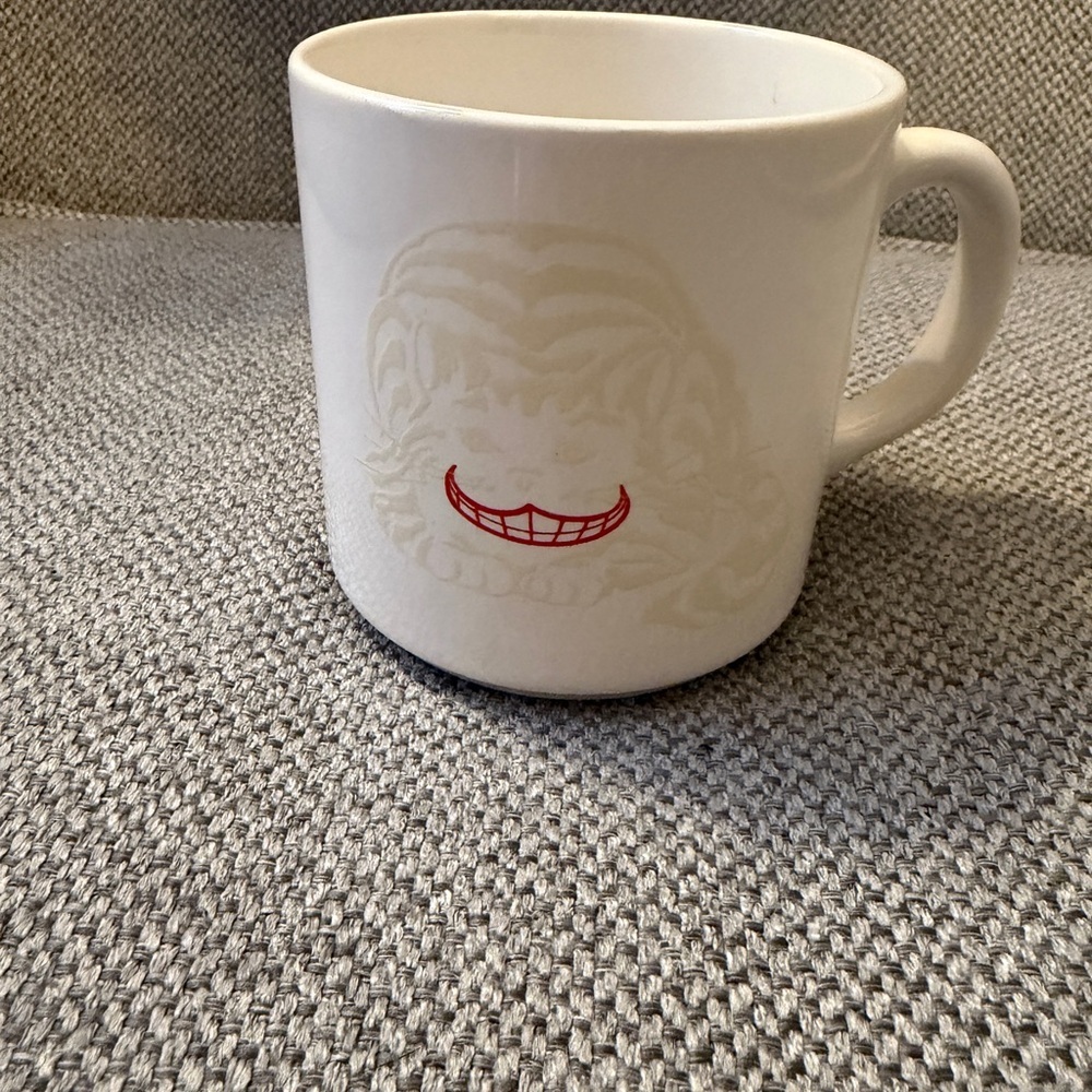 1988 Rivertown Trading Corp Cheshire Cat coffee mug